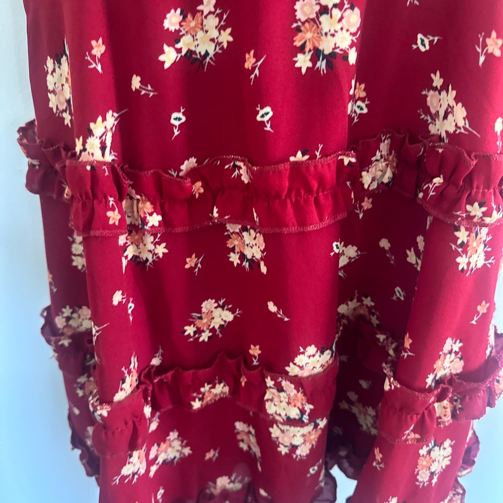 Francesca’s Red Floral Dress - L - Picture 3 of 9